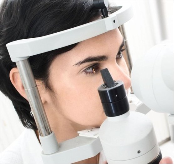 Comprehensive Eye Examination